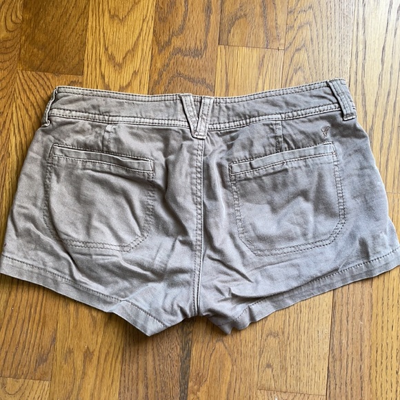 Brown American Eagle shorts - Picture 2 of 2